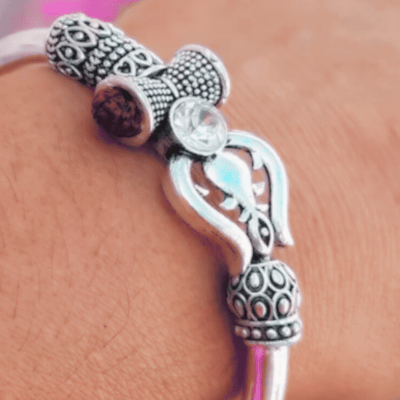 Silver bracelet with Omkara for men Aswathy nakshatra